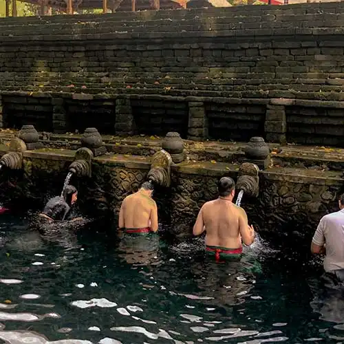 Tirta Empul Temple Tour Package 4 Days 3 Nights